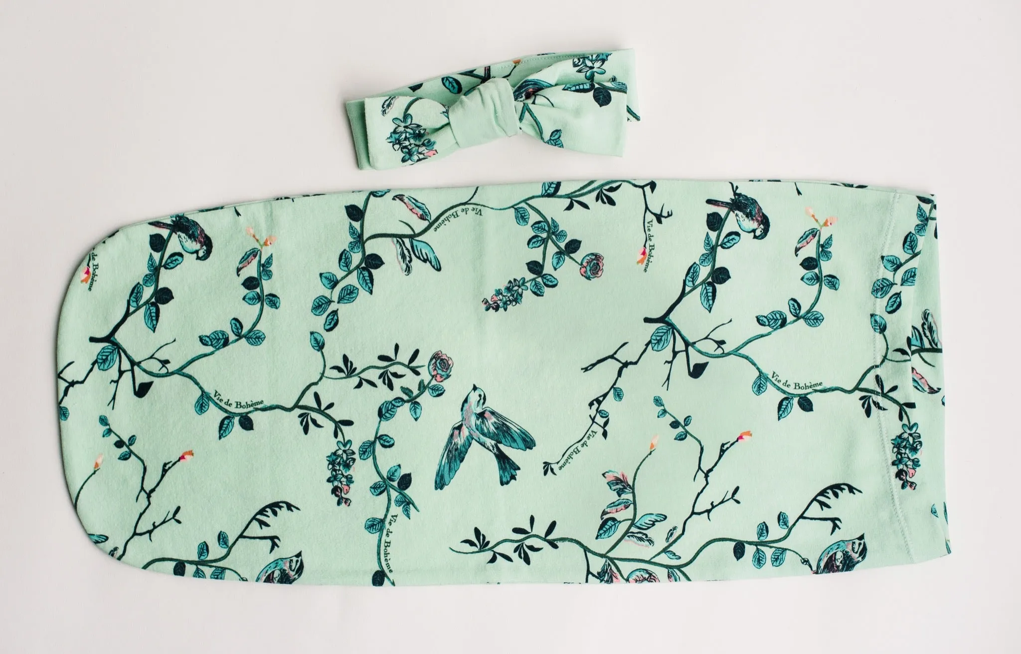 Swaddle Pod in Vie de Bohème Sunrise
